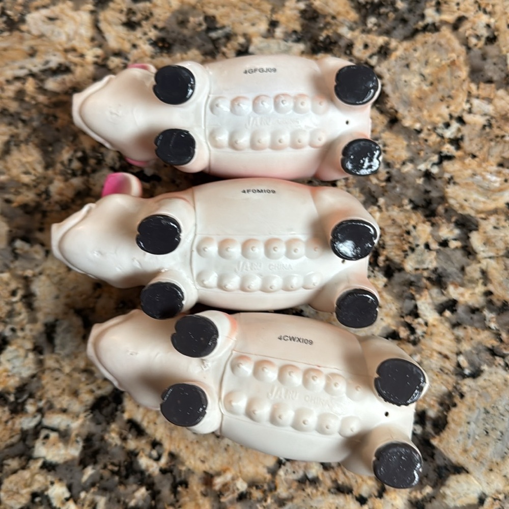 Vintage Set of Three Pink Pig Ja-ru Rubber toys - Picture 3 of 5